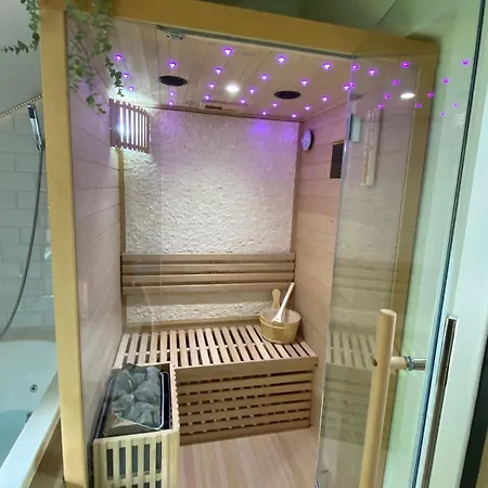 Romantik Wood * Waulsort