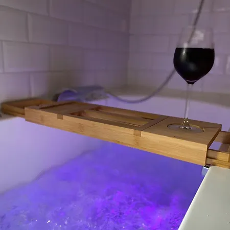 Romantik Wood * Waulsort